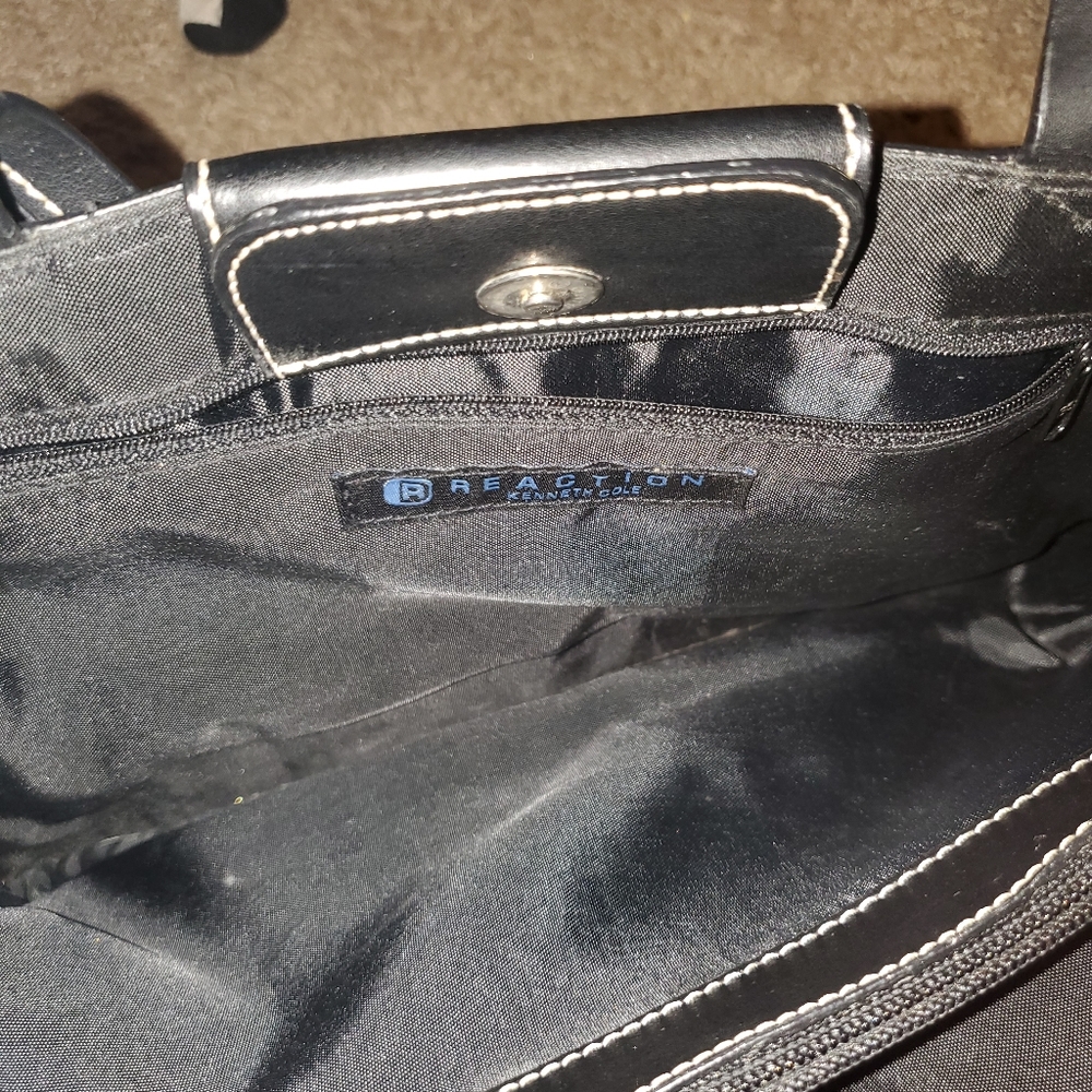 Purse - Picture 3 of 5